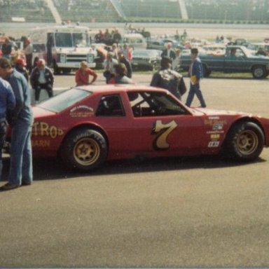 7 Morgan Shepherd LMS Hot Rod Barns