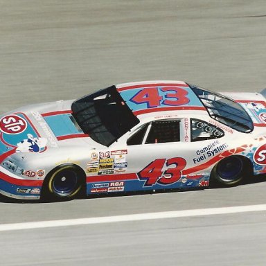 BOBBY HAMILTON