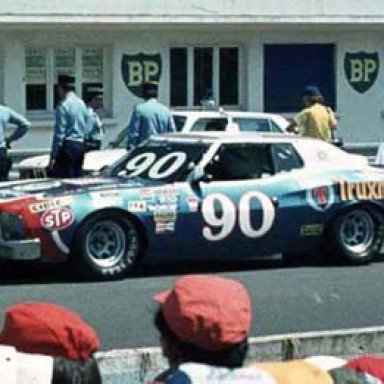 1976 lemans starting grid