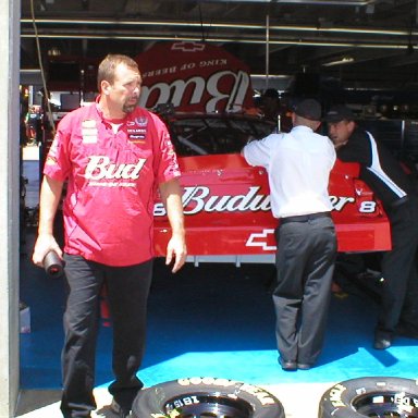 Bud Garage a