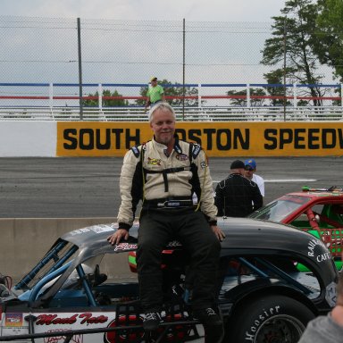 Randy Smith awaits qualifing at SoBo