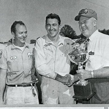 Bobby Flying 11 win, Martinsville