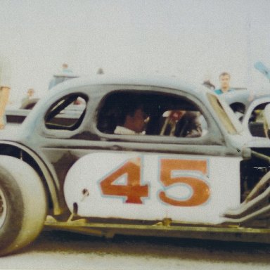 Gil Hearne in Mason's #45