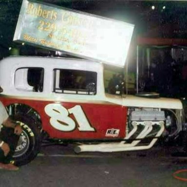 Lonnie Roberts with his '32 Chevy sedan skeeter