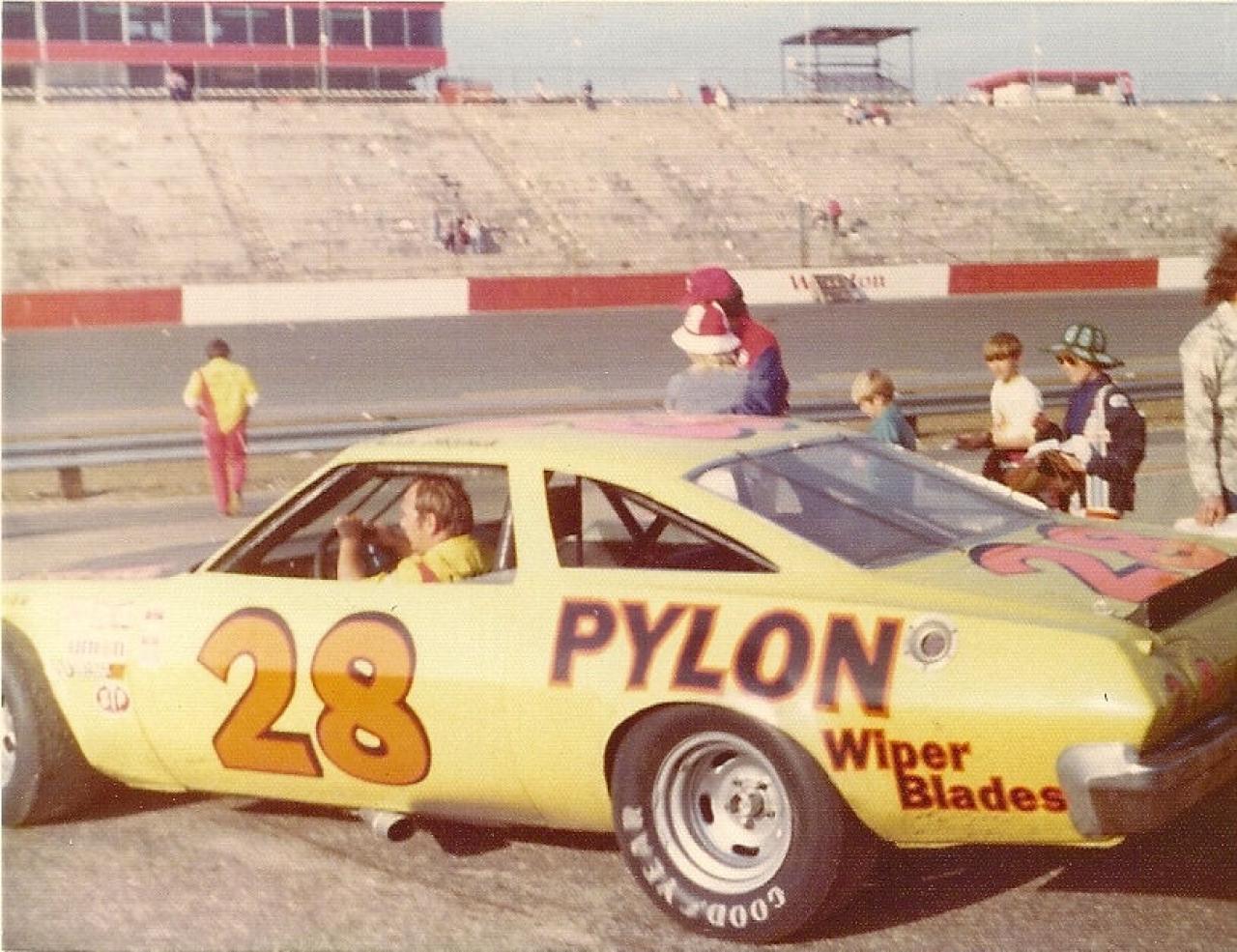 Hoss Ellington's 28 Chevelle Gallery Lynn Hughes