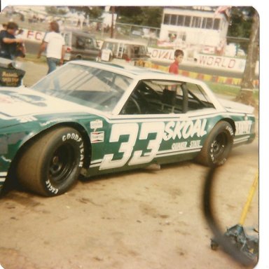 Harry Gant in Jack Igram's car @ FCS 1985 look at #33 on door and #11 on roof