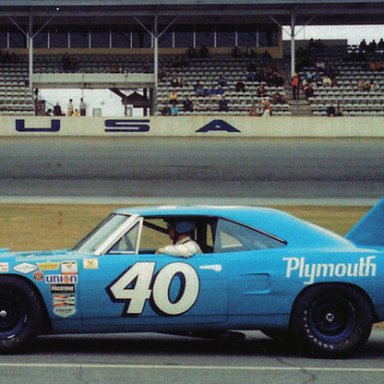 superbird40-vi