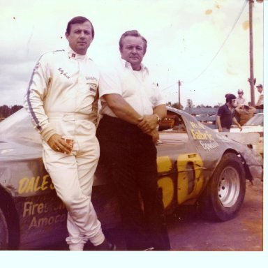 BILLY SCOTT AND CAR # 50 SPONSOR BLAINE GRANT  1970S'