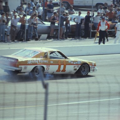 #11 Cale Yarborough 1976 Daytona 500