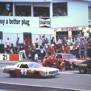 #05 Bruce Hill #92 Skip Manning 1978 Gabriel 400