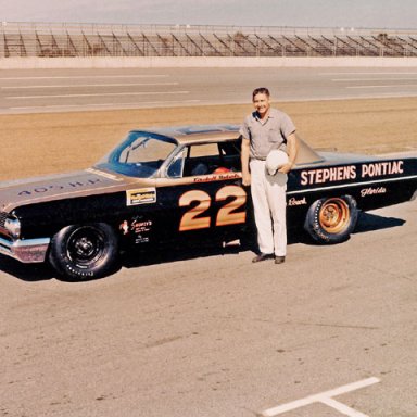 GLEN FIREBALL ROBERTS