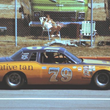 #79 Frank Warren 1978 Champion Spark Plug 400