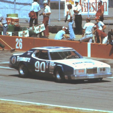 #90 Richard Brooks 1978 Champion Spark Plug 400