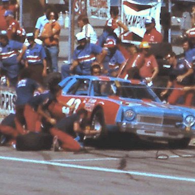 #43 Richard Petty 1978 Champion Spark Plug 400