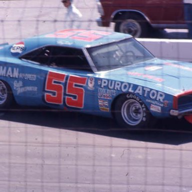 TINY LUND