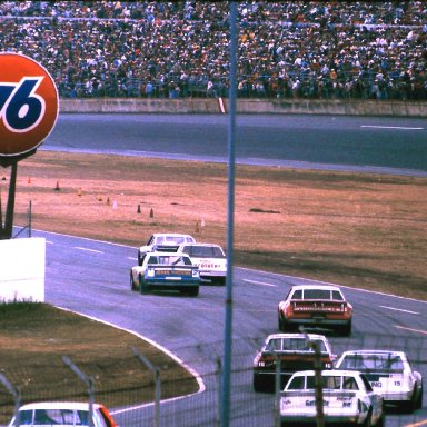 #28 Allison #21 Bonnett #2 Earnhardt 1981 @ Daytona 500