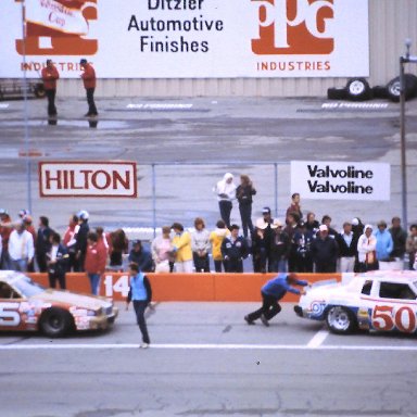 #50 Geoff Bodine #25 Ronnie Thomas 1982 Gabriel 400 @ Michigan