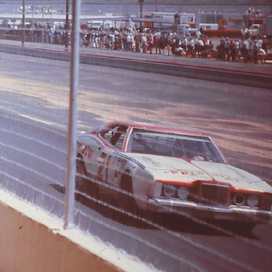 #21 David Pearson 1975 Rebel 500 @ Darlington