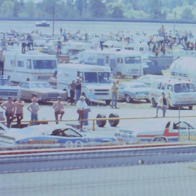 #88 Donnie Allison #90 Richard Brooks #17 Darrell Waltrip 1975 Rebel 500 @ Darlington