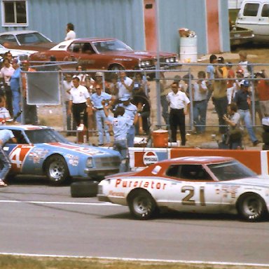 #21 David Pearson   #54 Lennie Pond 1976 Cam 2 Motor Oil 400 @ Michigan