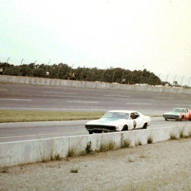 #24 Cecil Gordon #9 Pete Hamilton #43 Richard Petty #12 Bobby Allison 1972 Motor State 400 @ Michigan