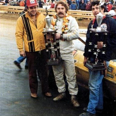 #1 Bob Wearing Sr. @ Hagerstown (MD) Speedway 1979 "Hub-City 100 Winner"
