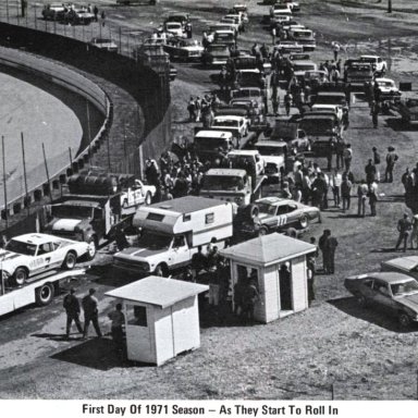 #7 Don Gregory & #10 Bill Rausch @ Heidelberg (PA) Raceway 1971
