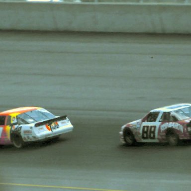 #17 Darrell Waltrip #88 Buddy Baker 1988 Miller High Life 400 @ Michigan