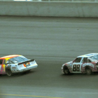 #17 Darrell Waltrip #88 Buddy Baker 1988 Miller High Life 400 @ Michigan