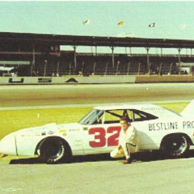 32brooks-vi