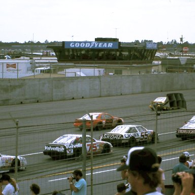 #25 Ken Schrader #6 Mark Martin #66 Lee Raymond #55 Phil Parsons #75 Morgan Shepherd #66 Rick Mast 1989 1st Twin 125 Qualifying Race @ Daytona