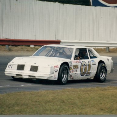 Zervakis 01 entry, with Lindley smoking em at the Richmond Fairgrounds