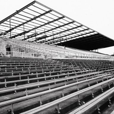 1970 THE GRANDSTANDS AT NASHVILLE GETS THE FIRST COLUMN FREE AND SELF SUPPORTING ROOF..(photo courtesy:Russ Thompson)!