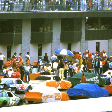 Miller American 400 starting grid   1986 @ Michigan