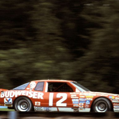 #12 Neil Bonnett 1986 The Budweiser at the Glen