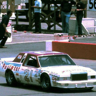 #21 Neil Bonnett 1981 Gabriel 400 @ Michigan