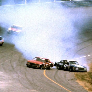 #37 Mike Alexander #9 Bill Elliott 1981 Gabriel 400 @ Michigan