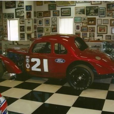 Wood Brothers Musuem - Sonny Hutchins-21