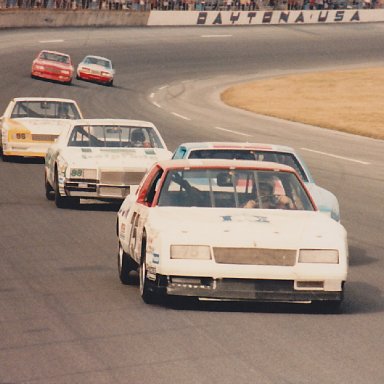 Neil Bonnett leads the pack at Daytona