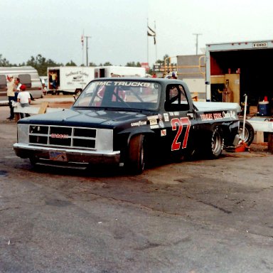 Tom Usry in pits at GA Int.