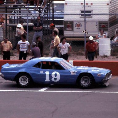 USAC #19 Bob Keselowski 1976 Norton Twin 200 @ Michigan