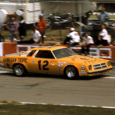 #12 Neil Bonnett 1976 Champion Spark Plug 400 @ Michigan