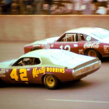 #42 Marty Robbins #12 Bobby Allison 1974 Motor State 400 @ Michigan