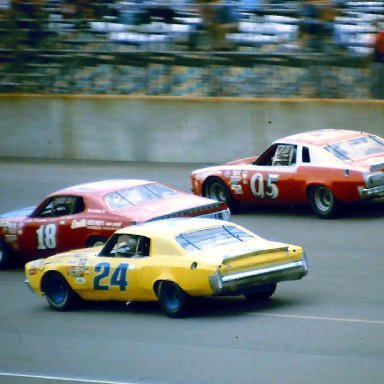 #18 Joe Frasson #05 David Sisco #24 Cecil Gordon 1974 Yankee 400 @ Michigan