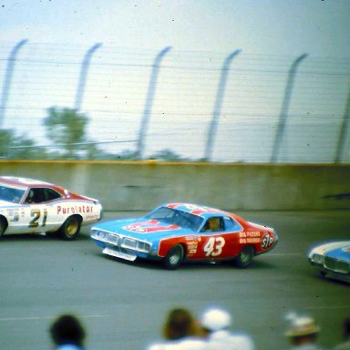 #21 David Pearson #43 Richard Petty #15 Buddy Baker 1974 Yankee 400 @ Michigan