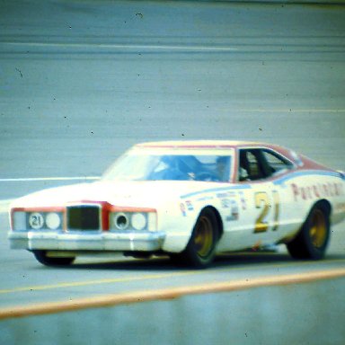 #21 David Pearson   1974 Yankee 400 @ Michigan