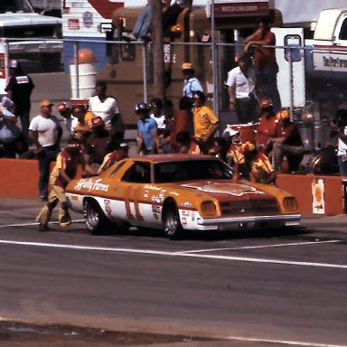 #11 Cale Yarborough 1977 Cam 2 Motor Oil 400 @ Michigan