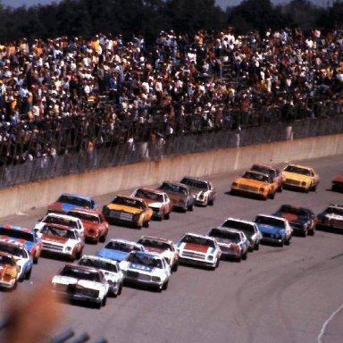 #21 David Pearson #11 Cale Yarborough 1977 Champion Spark Plug 400 @ Michigan