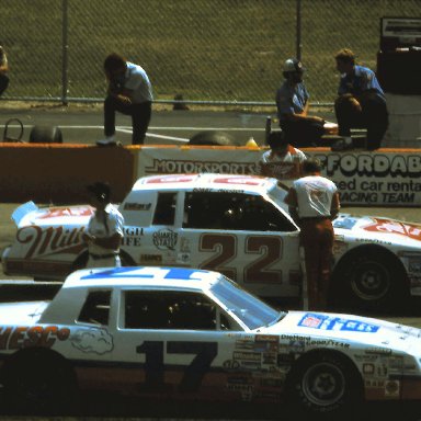 #22 Bobby Allison #17 Morgan Shepherd  1984 Champion Spark Plug 400 @ Michigan