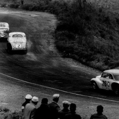 Brazilian "Carreteras" on the track - late 50's